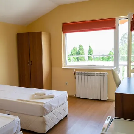 къща за гости Slav Guest house